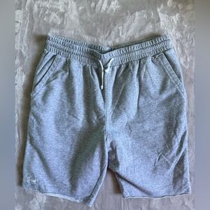Under Armour Men’s Gray Fleece Shorts Size XLarge Drawstring Pockets